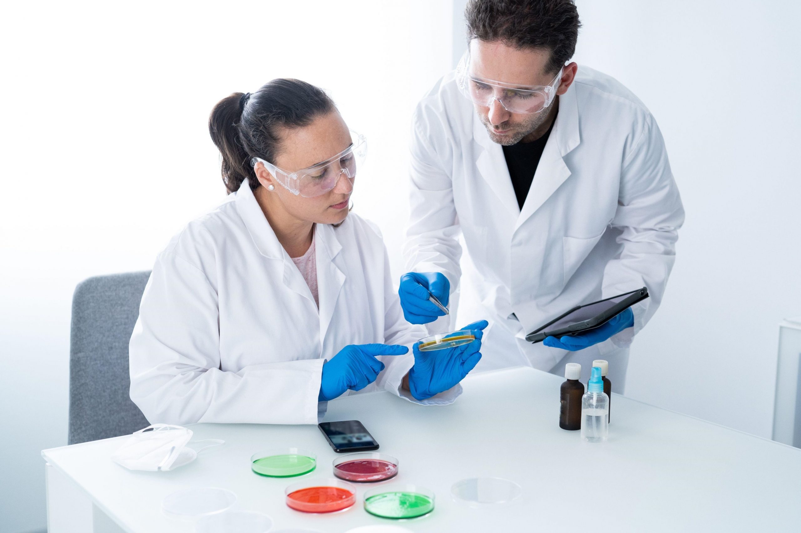 STUDIU. Castrarea poate prelungi durata de viață a bărbaților cu 60%