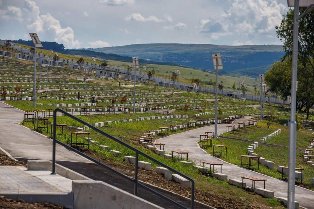 Cimitir-parc de peste 50 de milioane de lei la Cluj-Napoca: peste 85.000 de metri pătrați de spații verzi