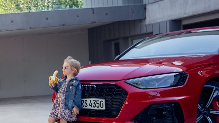 Audi, victima unui val de reacții negative din cauza unei reclame „insensibile“. Reacția producătorului de automobile