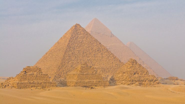 Reacția Egiptului după ce Musk a scris că piramidele au fost construite de extratereștri