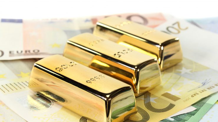 Al cincilea maxim istoric pentru prețul aurului. Ce anticipează specialiștii pentru anul 2021