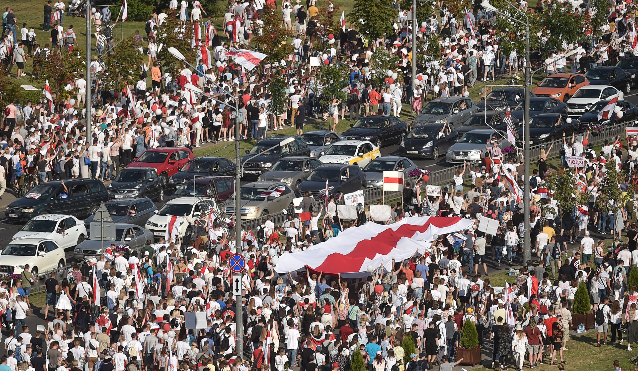 Rusia trimite trupe în Belarus, pentru exerciţiul „Frăţia slavă-2020”, alături de Serbia