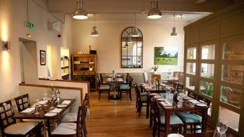 Restaurantele se redeschid pe 1 septembrie, „cel mai probabil”. Când va fi luată o decizie clară