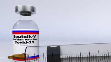 Din 3.040 de medici ruși, doar 24.5% ar testa Sputnik-V, vaccinul COVID-19