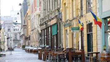 Nerespectarea măsurilor de distanțare socială ar putea duce la reducerea programului teraselor. CNSU urmează să decidă azi