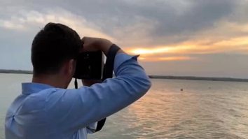 Un fotograf român readuce liniștea unui #apus de soare: „Reprezintă emoția trăirii”