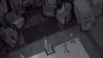 VIDEO. Colț de rai în mijlocul iadului: Altarul unei biserici ortodoxe din Beirut a scăpat neatins de explozie