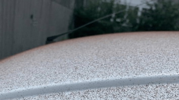 Raiul iubitorilor de dulciuri. A „nins“ cu ciocolată într-un oraș din Elveția