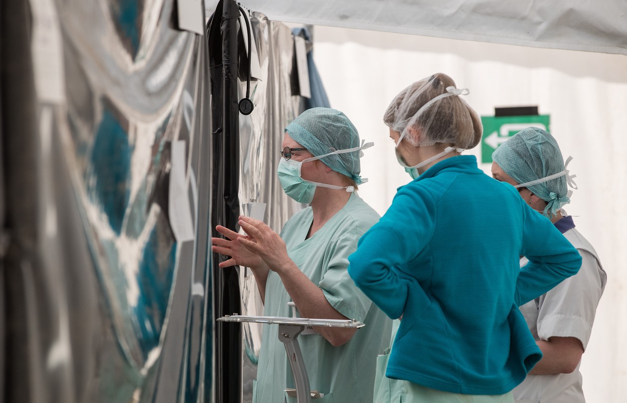 Coronavirus în România LIVE UPDATE 21 august: Aproape 1.400 de noi cazuri şi 42 decese raportate în ţară. Bilanţ complet