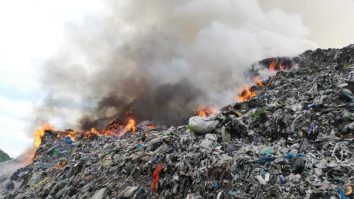 Capitală cu aer de maidan. Bucureștiul e plin de mirosuri neplăcute