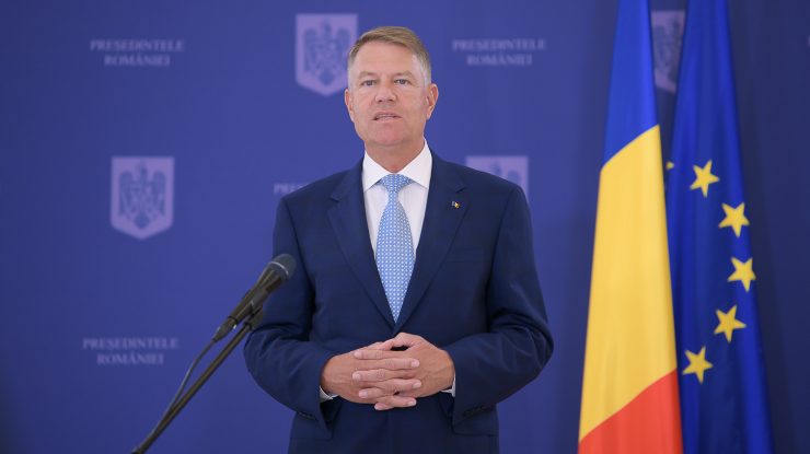 Iohannis anunță că teatrele, cinematografele și restaurantelșe s-ar putea deschide la 1 septembrie, în condiţii speciale