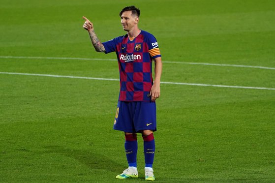 Messi refuză să se antreneze. Consideră că nu mai are contract cu Barcelona