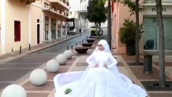 Sesiune foto întreruptă de explozia din Beirut. Momentul deflagrației, surprins de un cameraman care filma o mireasă în ziua nunții