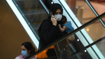 Femeile pakistaneze distrug tabuuri legate de dating pe Tinder