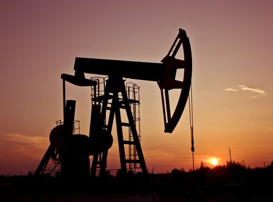 Guvernul din Norvegia întrerupe grevele muncitorilor din domeniul de petrol și gaze