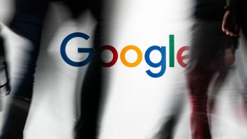 Google lansează primele telefoane 5G şi taie preţurile la celelalte