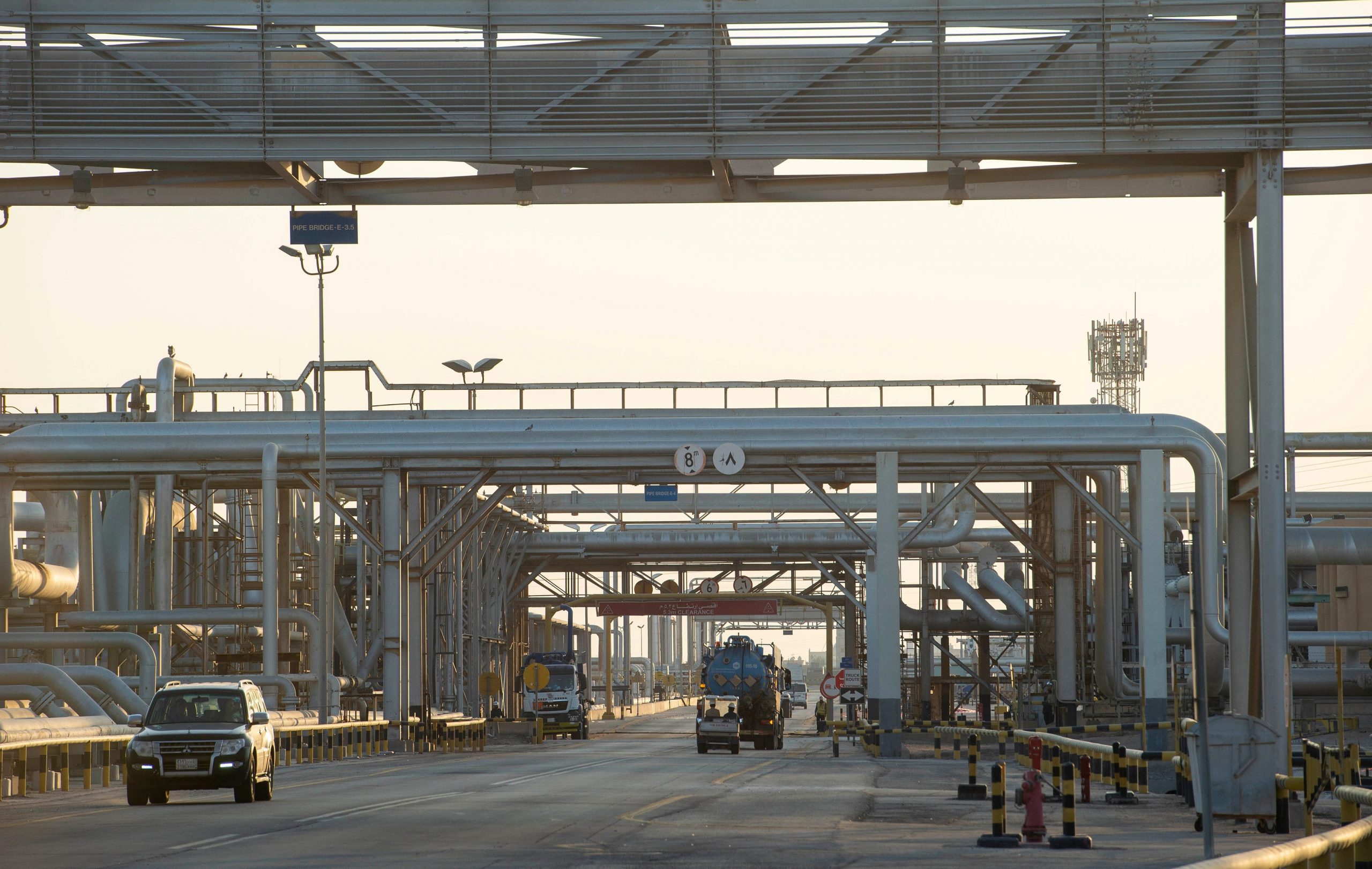 Arabia Saudită a descoperit două noi zone cu petrol și gaze naturale