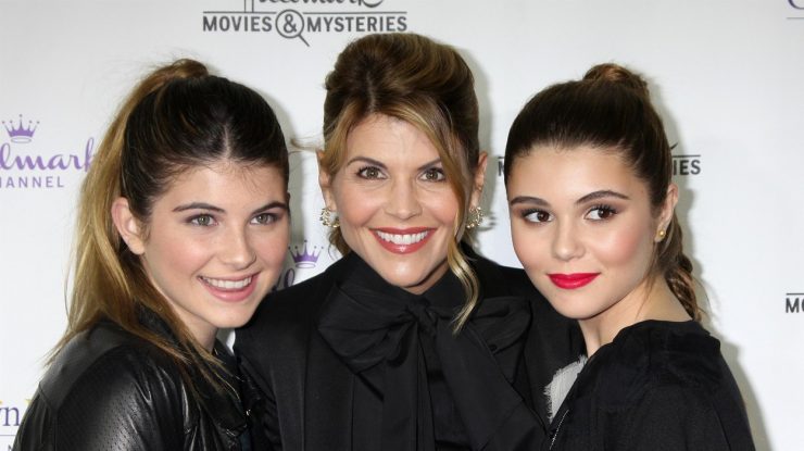 Actrița Lori Loughlin, condamnată la închisoare, după ce dat mită ca fetele ei să intre la facultate