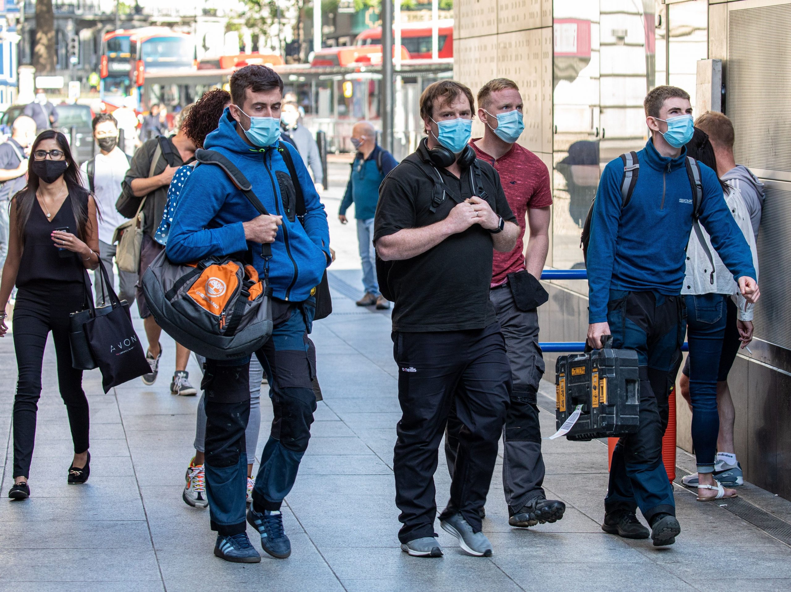 Europa a încercat să limiteze concedierile în masă, dar disponibilizările vor fi inevitabile