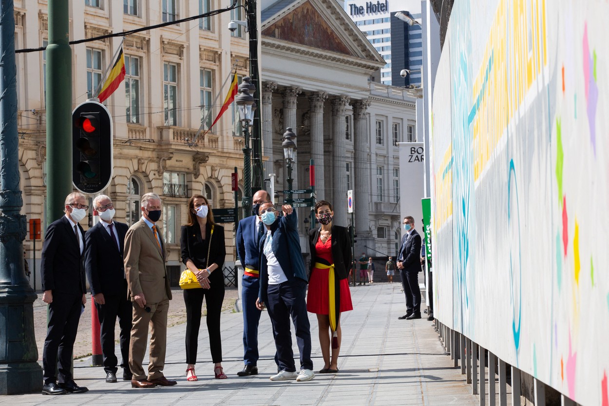 Masca devine obligatorie în spaţiile deschise din Bruxelles