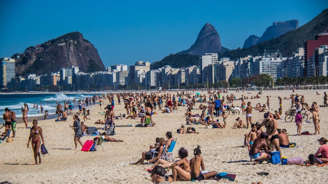 Rio de Janeiro vrea să lanseze aplicația prin care îți rezervi un loc pe plajă
