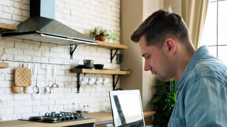 BCE avertizează că zona euro riscă să se confrunte cu o creştere a şomajului în toamnă