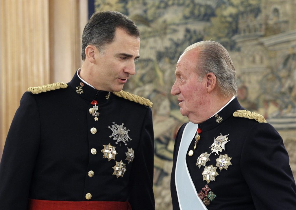 Decizie controversată. Fostul rege al Spaniei, Juan Carlos, pe cale să plece în exil