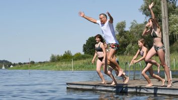 Destinațiile child friendly, în topul preferințelor românilor. Unde își pot petrece familiile vacanțele