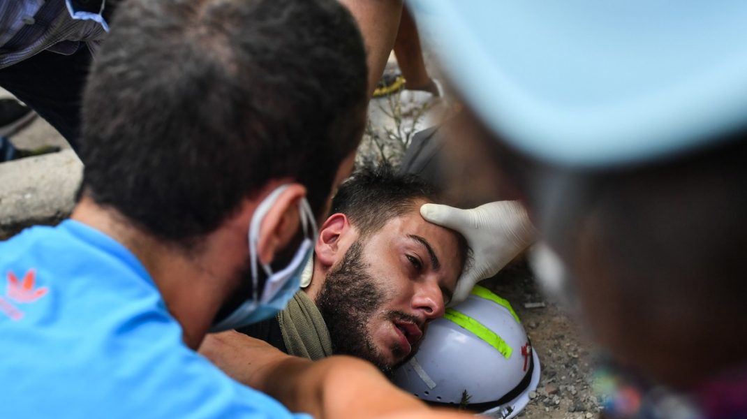 Peste 110 răniți în timpul protestelor de la Beirut