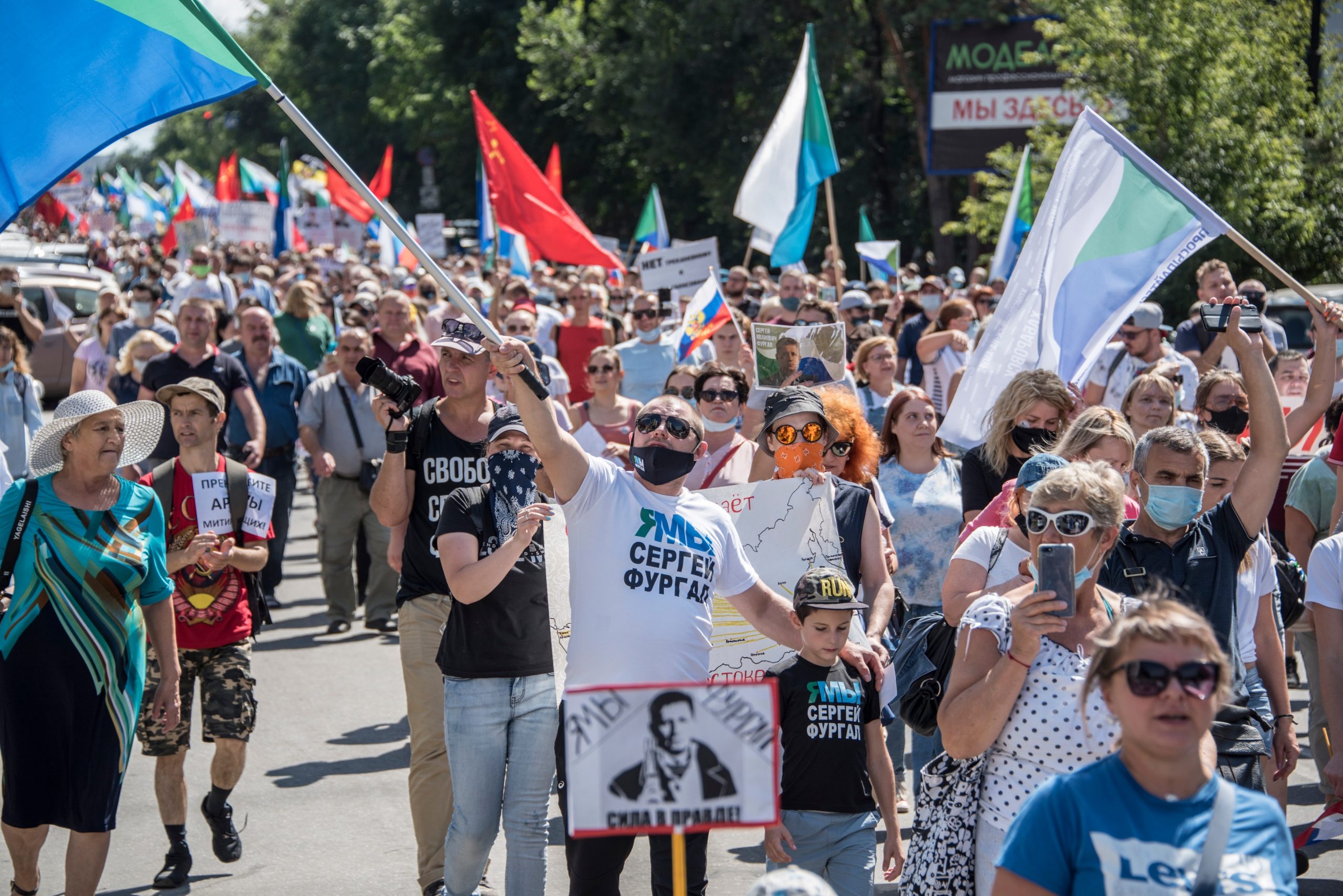 „Putin, bea niște ceai”: Noi proteste anti-Kremlin față de presupusa otrăvire a lui Navalnîi, în orașul rusesc Khabarovsk