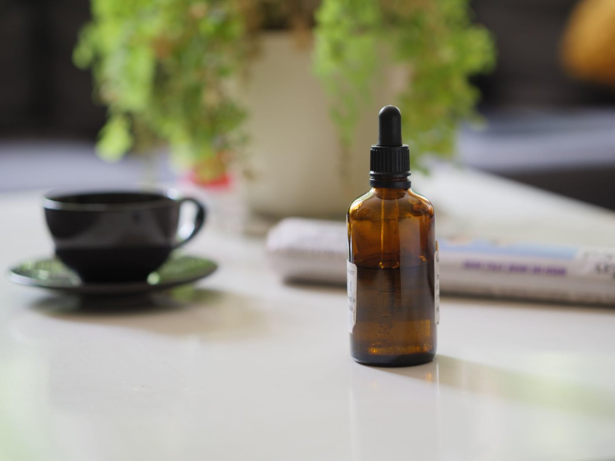 Mesaj către toți influencerii care promovează ceaiurile în diete: mai slăbiți-ne! Spun specialiștii