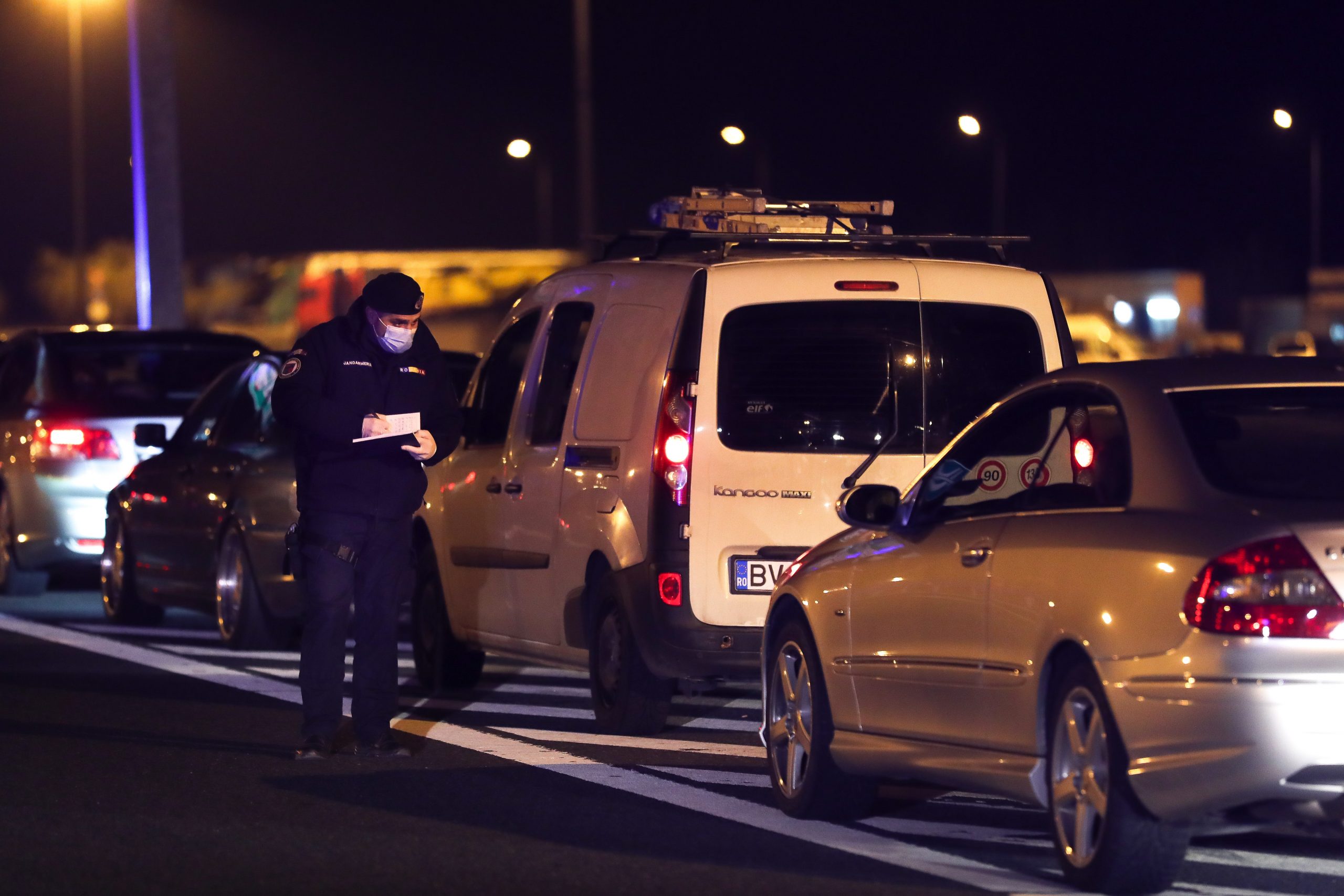 Ungaria anunţă restricţii la frontieră pentru toţi străinii, de la 1 septembrie