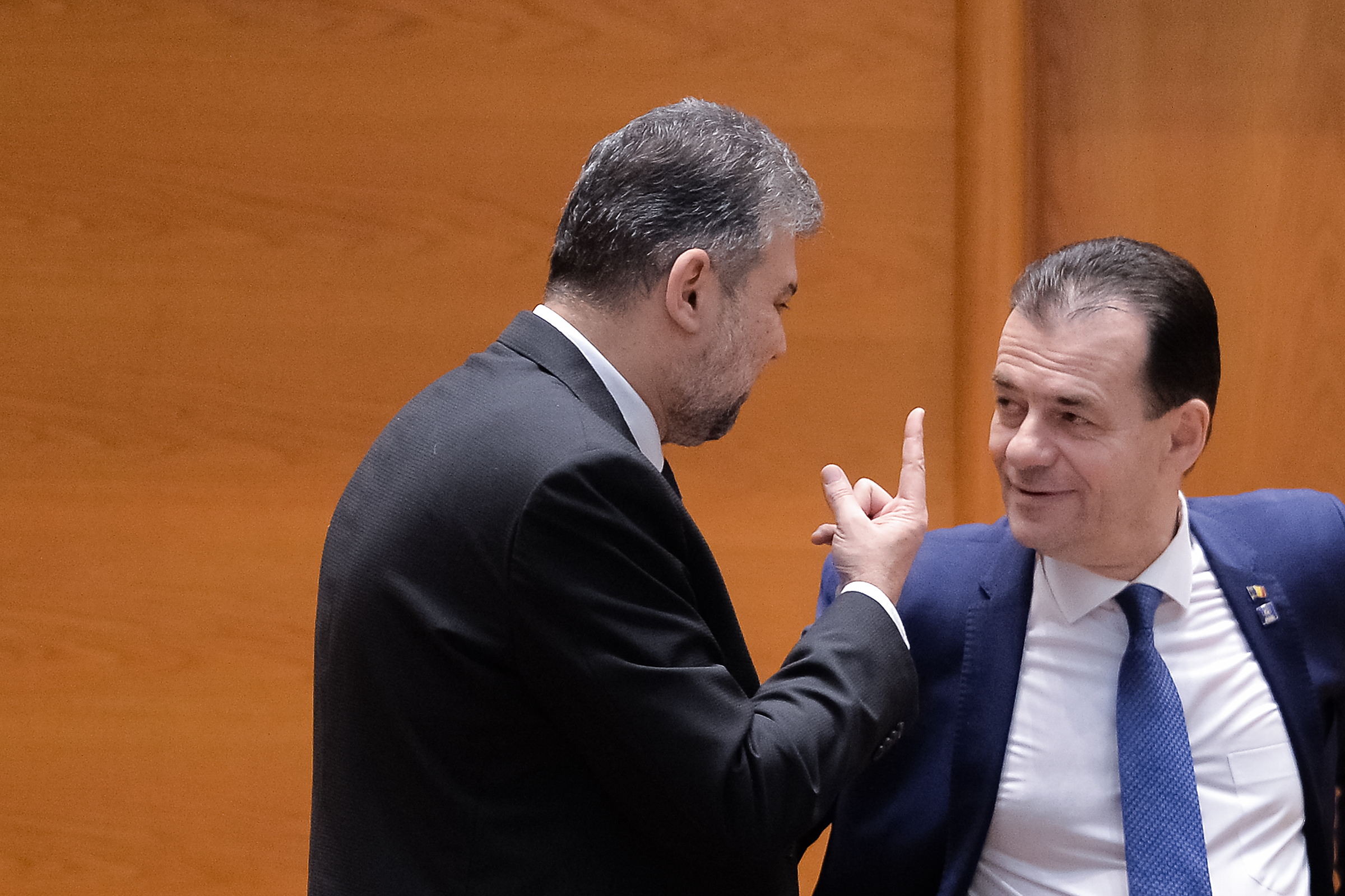 PSD decide vineri când se votează moţiunea de cenzură
