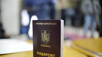 Funcționarii de la Pașapoarte au cerut ca un bărbat mort să vină la sediul instituției