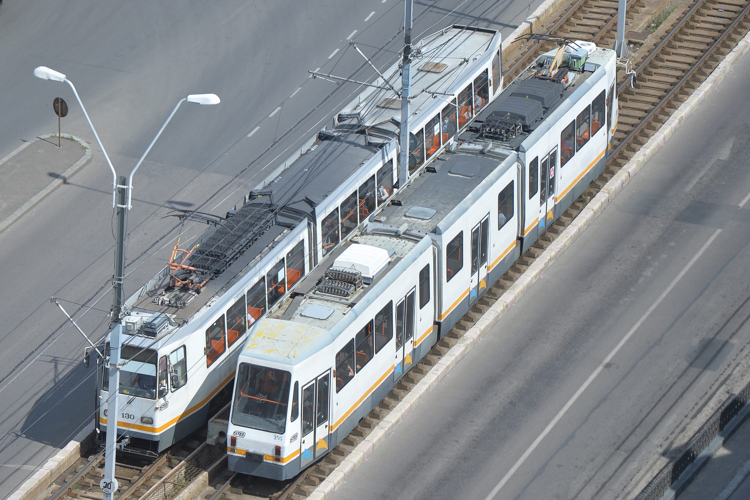 Un șofer de BMW a împușcat un vatman cu un pistol cu aer comprimat