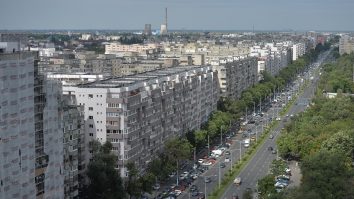 Apartament cu trei camere la preț de vilă. Prețurile locuințelor au explodat și se află la un nivel record