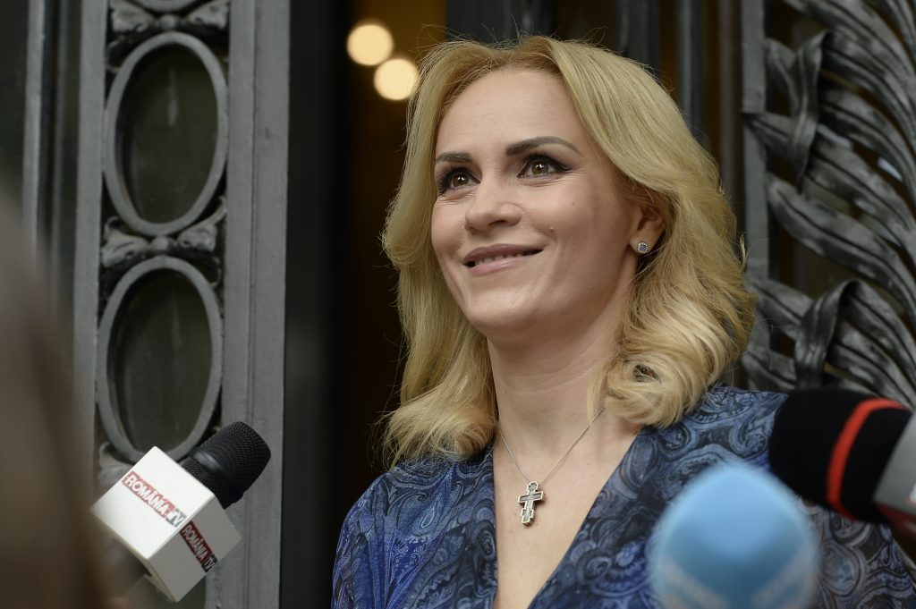 Alegeri locale 2020. Reacții după vot. Gabriela Firea: „Am votat cu gândul la toți copiii din București“ - Live Update