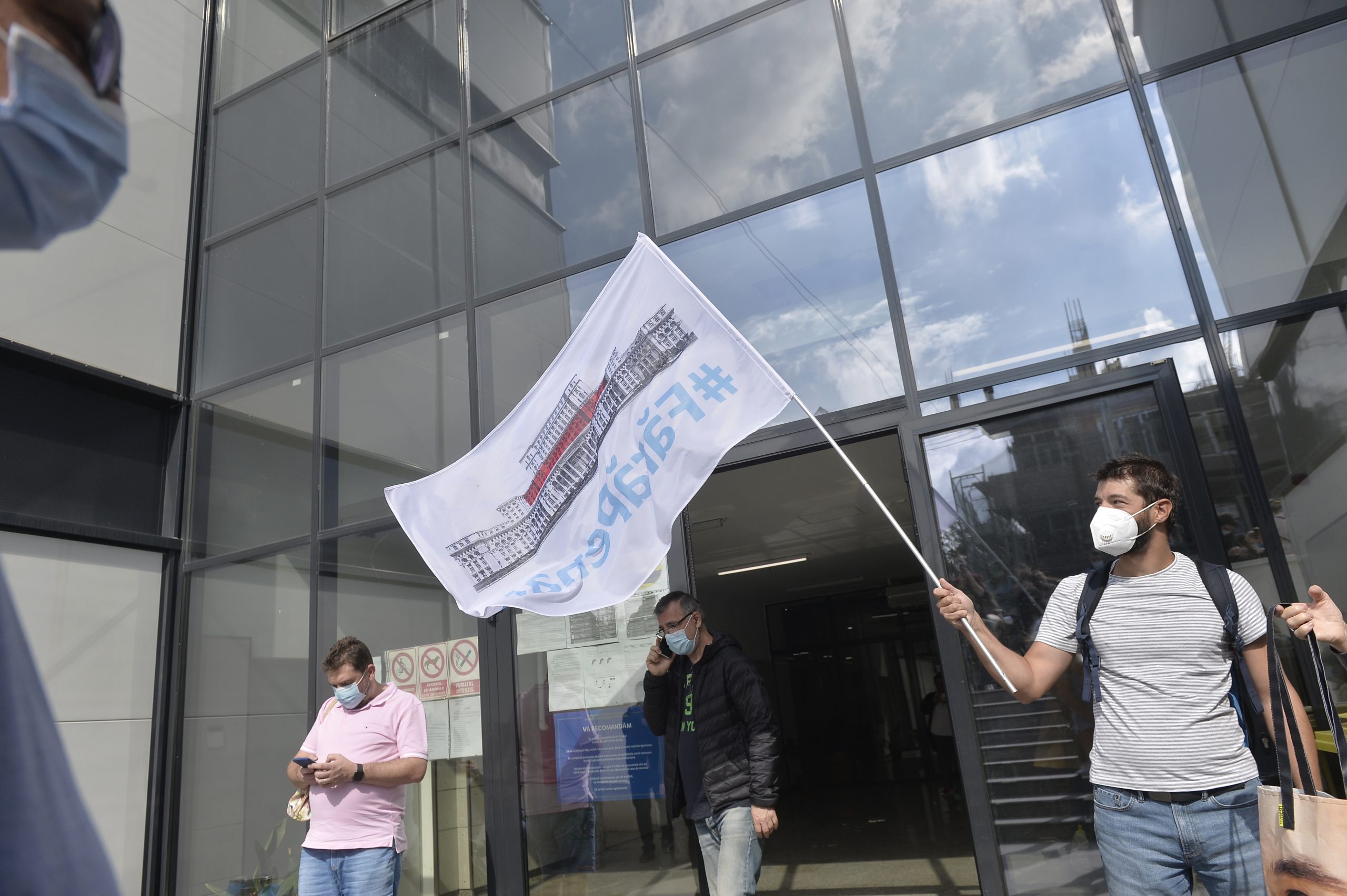 Clotilde Armand solicită Parchetului să deschidă o anchetă pentru fraudă electorală în Sectorul 1. BEC decide mâine dacă voturile se renumără