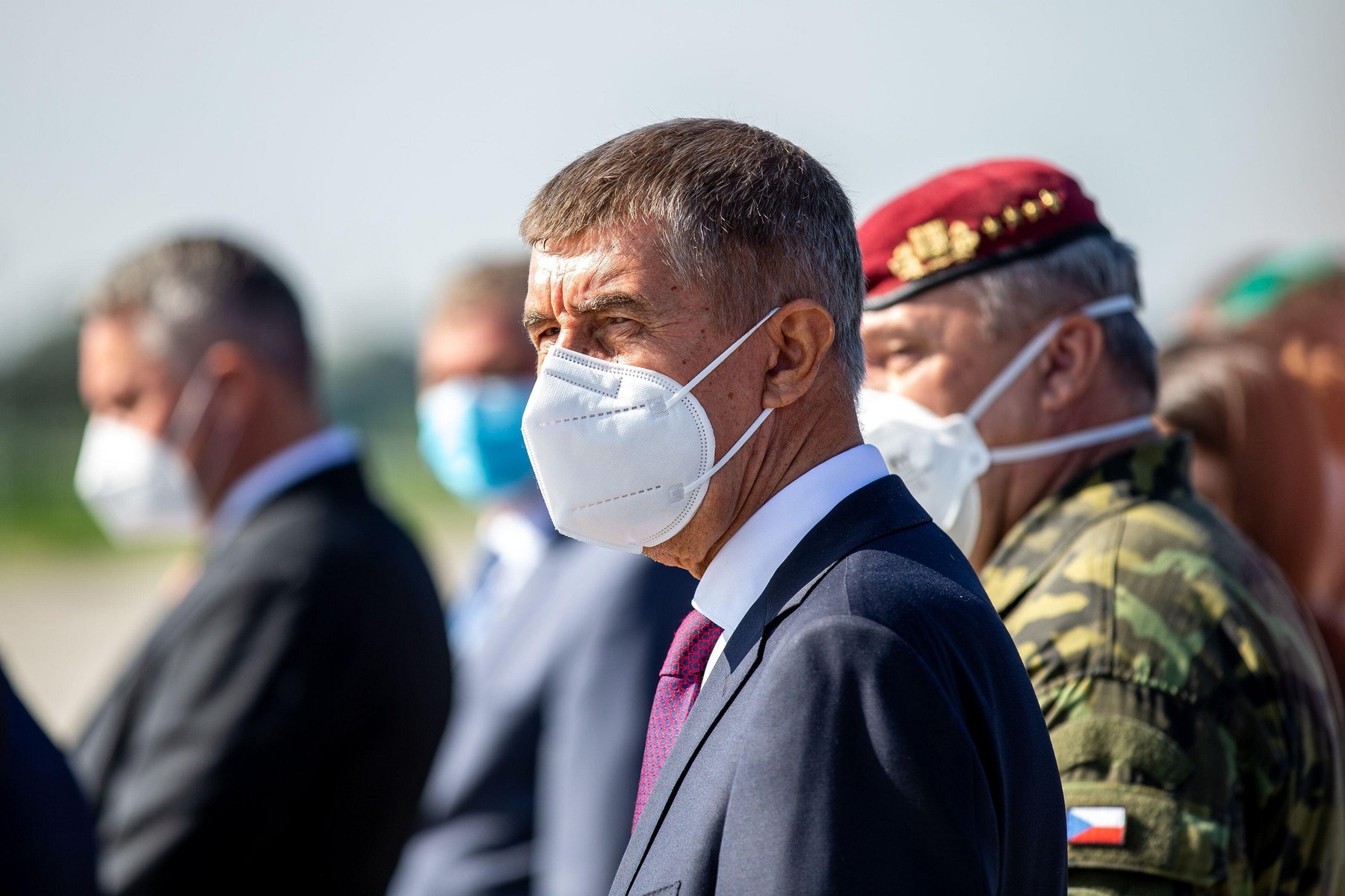 „Greșeala” guvernului ceh. Prim-ministrul recunoaște că nu trebuia să relaxeze restricțiile împotriva COVID19