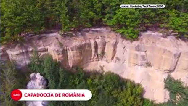 Stâncile din Grădina Zmeilor transformă zona în Capadoccia de România