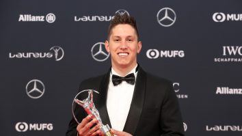 Fost portar al ehipei Chapecoense a renăscut pe scenă: povestea lui Jakson Follmann, care a suferit un accident în 2016