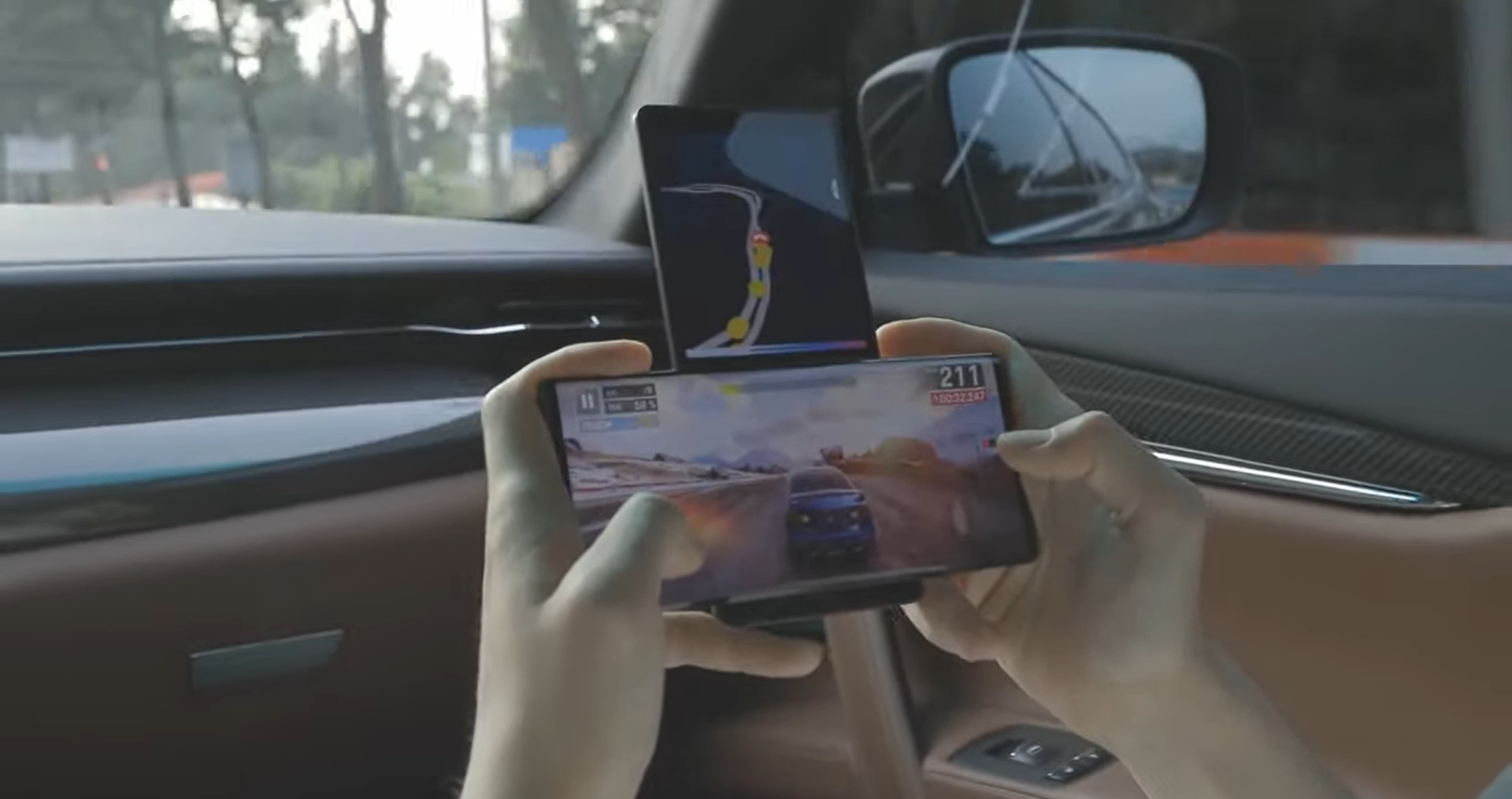 LG Wing, telefonul cu două ecrane care se glisează, se va lansa pe 14 septembrie