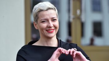 Maria Kolesnikova, liderul manifestanților din Belarus, răpită de mascați. Reacția polițiștilor