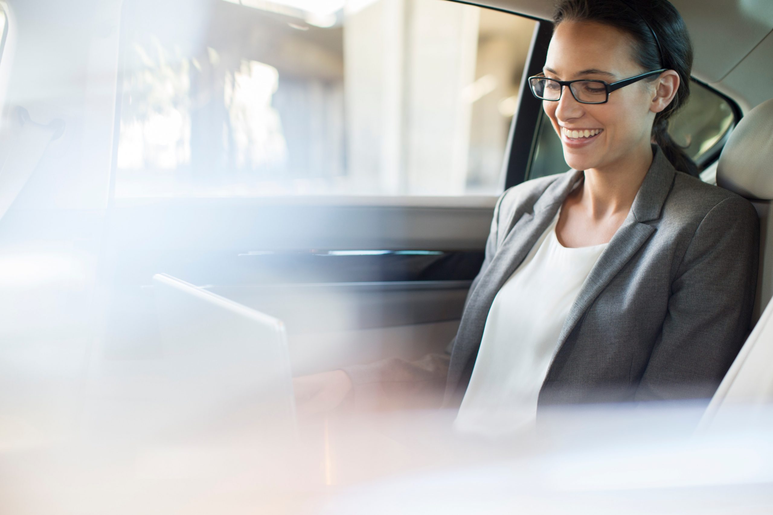 Transport în pandemie: 68% dintre români cred că mașina personală este mai sigură