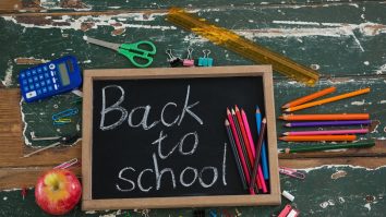 Anul școlar 2020: Lista de cumpărături pentru un elev de clasa a V-a și valoarea rechizitelor de bază