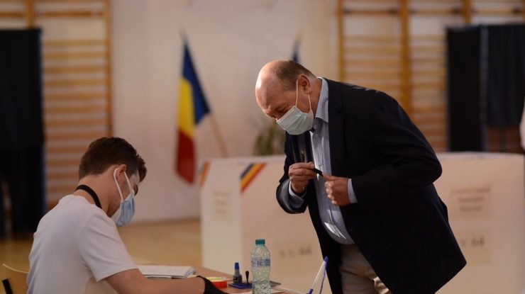 Băsescu, despre rezultatul PMP: „A arătat că se poate şi fără Băsescu”