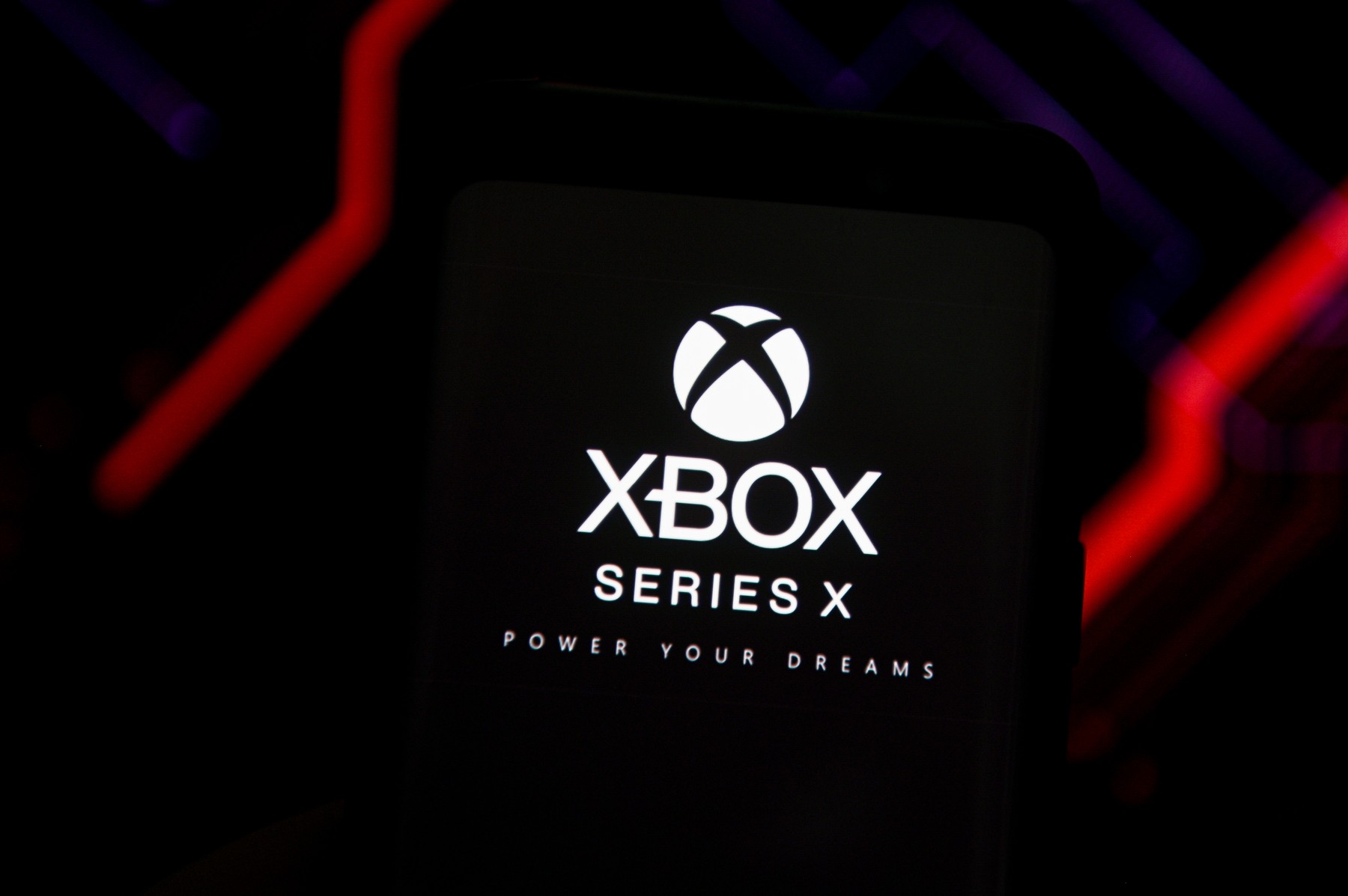 Microsoft a anunțat când va fi lansat noul Xbox. Clipul de prezentare îl aduce în prim-plan pe actorul Daniel Kaluuya