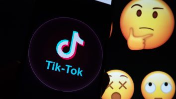 SUA le-ar putea interzice americanilor să descarce TikTok și WeChat, din 20 septembrie