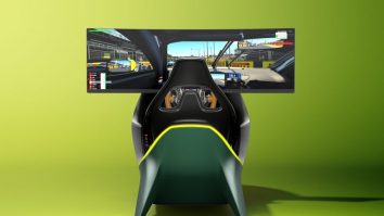Vrei un Aston Martin în sufragerie? Compania a lansat un simulator de curse pentru gamerii cu mulți bani
