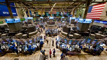 TikTok ar putea fi listat la bursa din New York. Oracle și Walmart, cotă de până la 60%